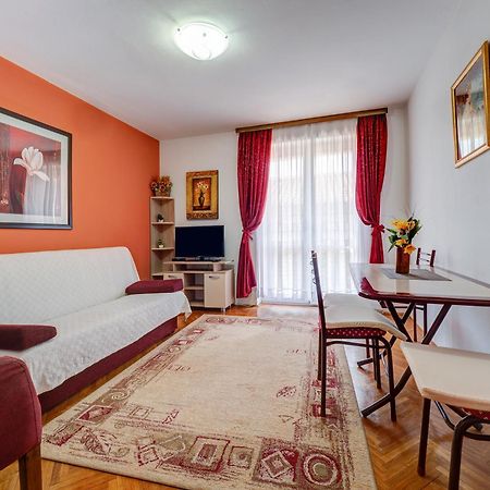 Apartments Marina Sveti Stefan Bagian luar foto