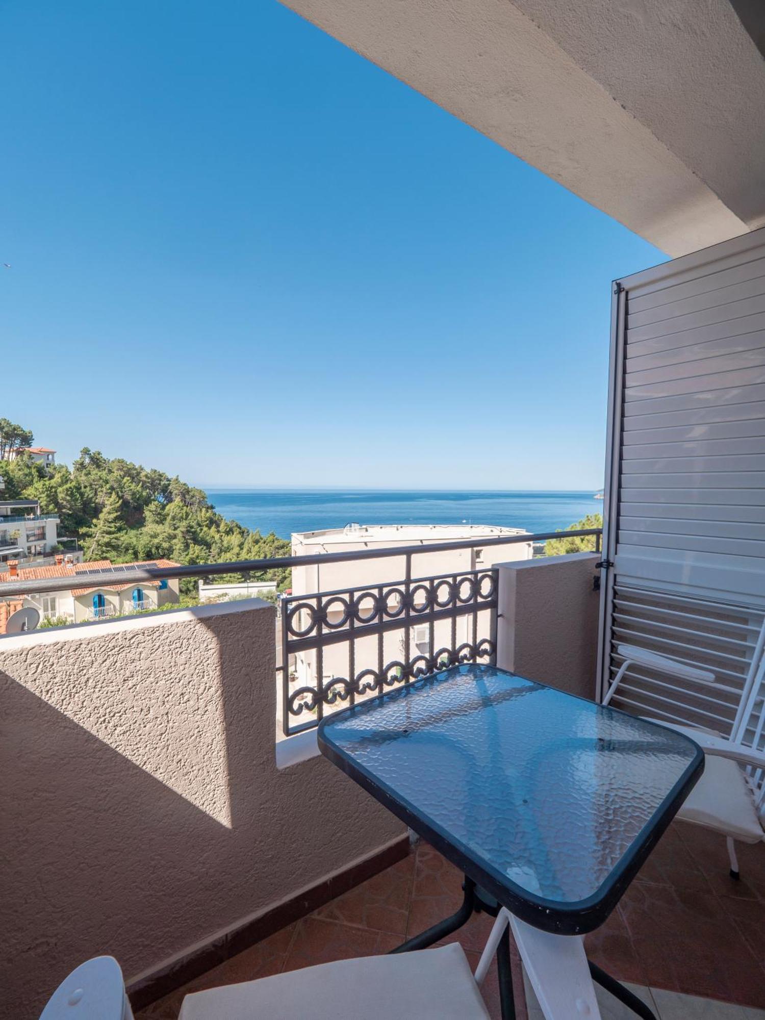 Apartments Marina Sveti Stefan Bagian luar foto